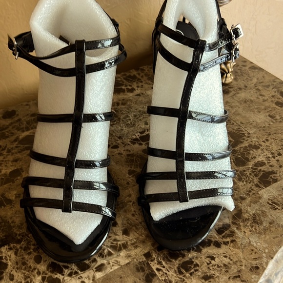 Calvin Klein strappy pump - Picture 1 of 8